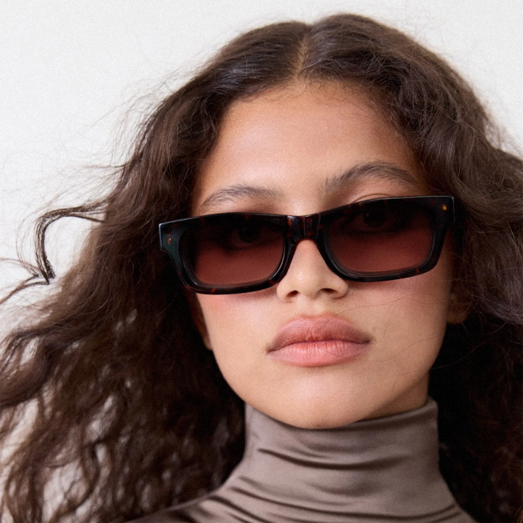 SLOANE GLASSES - Image 4