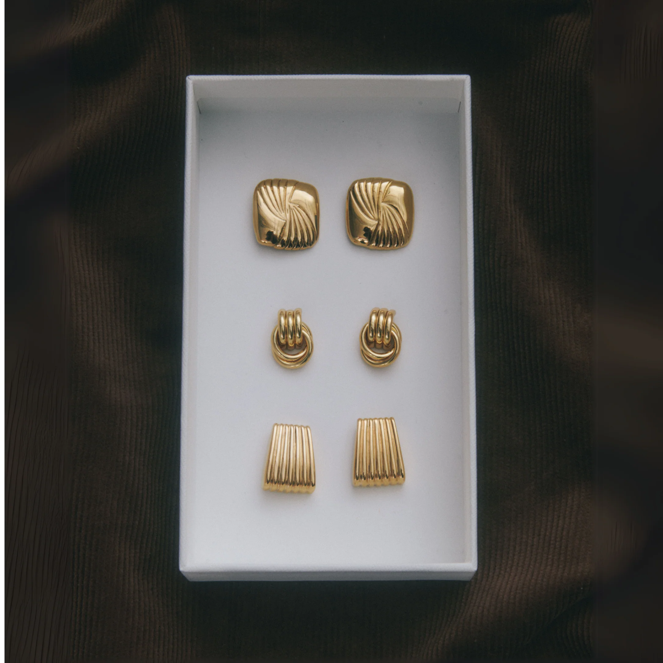 TABI EARRINGS - Image 6